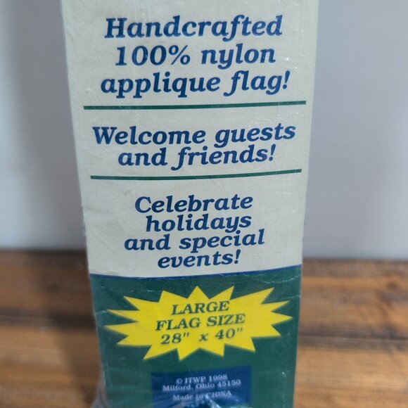 In The Wind NATIVITY Vintage Nylon CHRISTMAS 28"x40" Garden Decorative Flag New! - Picture 4 of 5